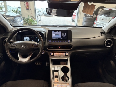 Hyundai KONA Select 2WD*ACC*R-Cam*CarPlay*SHZ*SOH:100%*