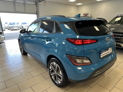 Hyundai KONA Edition 30+*2WD*Navi*CarPlay*Cam*SOH:100%*