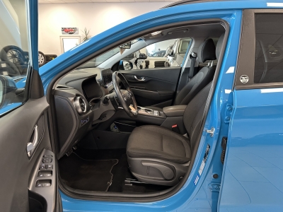 Hyundai KONA Edition 30+*2WD*Navi*CarPlay*Cam*SOH:100%*