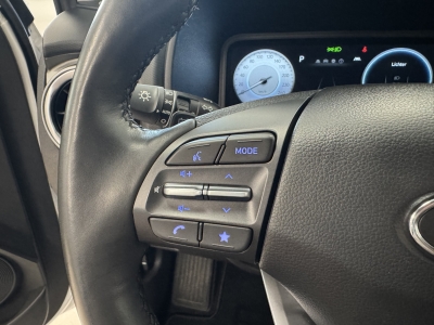 Hyundai KONA Select*2WD*ACC*CarPlay*Cam*WinterP.*SOH100%