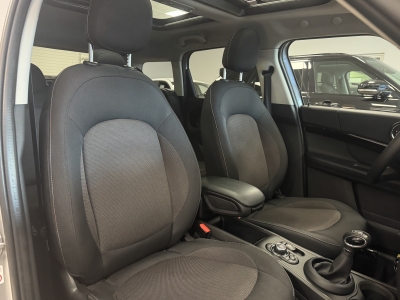 MINI Countryman Cooper SE Trim All4*Pano*LED*R-Cam*ACC