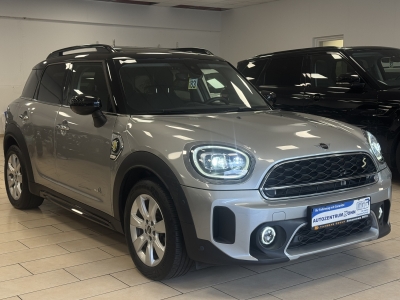 MINI Countryman Cooper SE Trim All4*Pano*LED*R-Cam*ACC