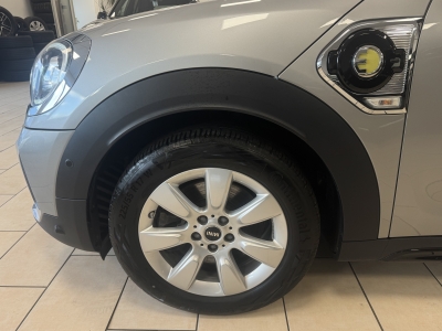 MINI Countryman Cooper SE Trim All4*Pano*LED*R-Cam*ACC
