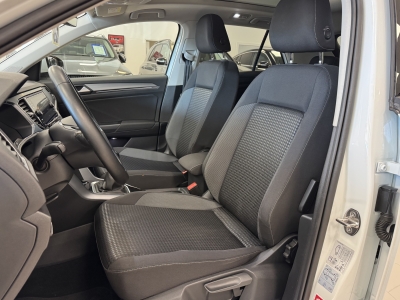 VW T-Roc Active*Panorama*SHZ*CarPlay*PDC*KlimaAuto*