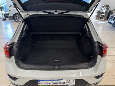 VW T-Roc Active*Panorama*SHZ*CarPlay*PDC*KlimaAuto*