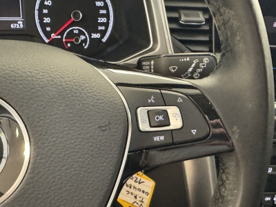 VW T-Roc Active*Panorama*SHZ*CarPlay*PDC*KlimaAuto*