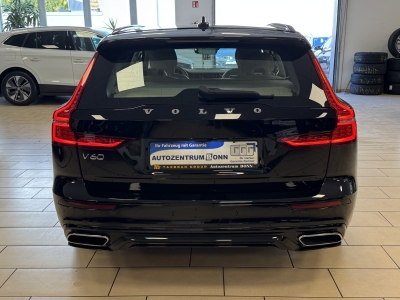 Volvo V60 R Design Plug-In Hybrid AWD*LED*Navi*R-Cam*