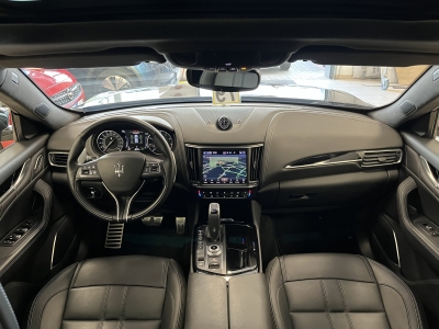 Maserati Levante Modena S Pano. Leder Harman/Kardon ACC 