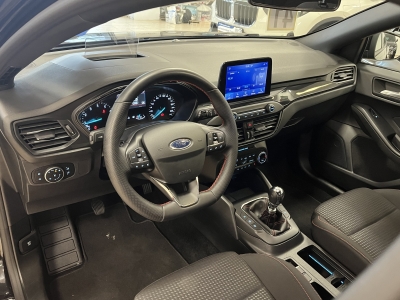 Ford Focus ST-Line*HUD*ACC*Navi*CarPlay*SHZ*LED*ParkAs*