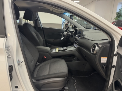 Hyundai KONA Select Elektro 2WD*ACC*R-Cam*CarPlay*SHZ*