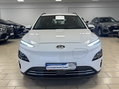 Hyundai KONA Select Elektro 2WD*ACC*R-Cam*CarPlay*SHZ*