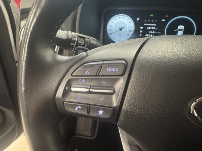 Hyundai KONA Select Elektro 2WD*ACC*R-Cam*CarPlay*SHZ*