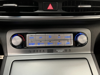 Hyundai KONA Select Elektro 2WD*ACC*R-Cam*CarPlay*PDC*SHZ