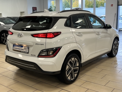 Hyundai KONA Select Elektro 2WD*ACC*R-Cam*CarPlay*PDC*SHZ