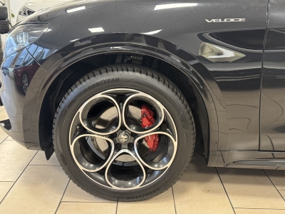 Alfa Romeo Stelvio Veloce*Q4*Sport*Harman/Kardon*Leder*ACC