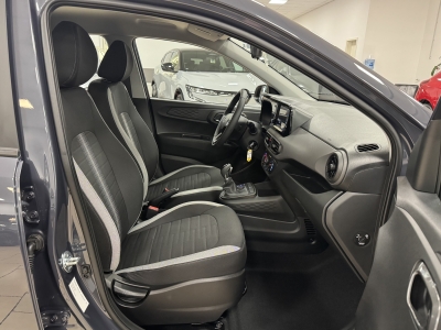 Hyundai i10 Pure*dig.Cockpit*R-Cam*CarPlay*Klima*Spuras*