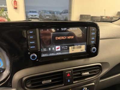 Hyundai i10 Pure*dig.Cockpit*R-Cam*CarPlay*Klima*Spuras*