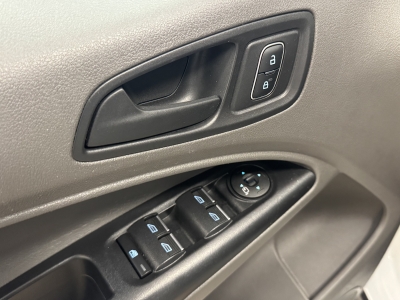 Ford Grand Tourneo Connect L2*7-Sitzer*R-Cam*Navi*PDC*