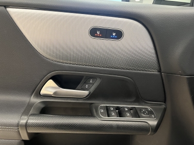 Mercedes-Benz GLB 220 d Business*Leder*Navi*LED*R-Cam*SHZ*PDC*