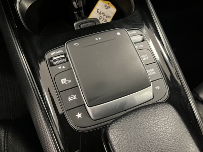 Mercedes-Benz GLB 220 d Business*Leder*Navi*LED*R-Cam*SHZ*PDC*