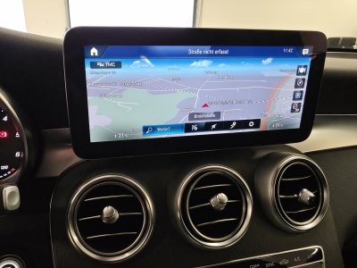 Mercedes-Benz GLC 220 d 4Matic*R-Cam*LED*Navi*TeiLeder*CarPlay