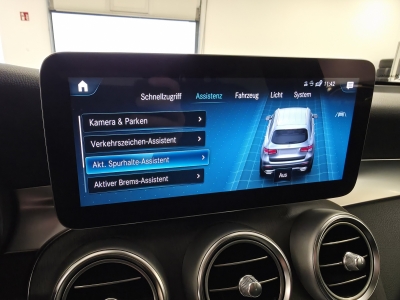 Mercedes-Benz GLC 220 d 4Matic*R-Cam*LED*Navi*TeiLeder*CarPlay