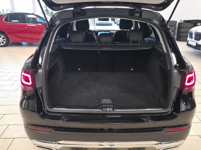 Mercedes-Benz GLC 220 d 4Matic*R-Cam*LED*Navi*TeiLeder*CarPlay