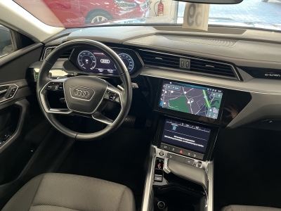 Audi Q8 e-tron 50 quattro*LED*R-Cam*AHK*ACC*DAB*Navi*