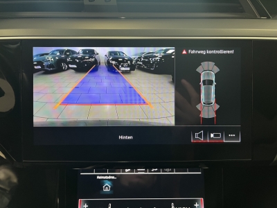 Audi Q8 e-tron 50 quattro*LED*R-Cam*AHK*ACC*DAB*Navi*