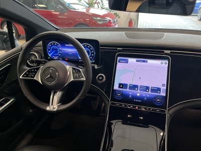 Mercedes-Benz EQE 300 Leder*Memory*R-Cam*ACC*Navi*LED*AHK*SHZ*