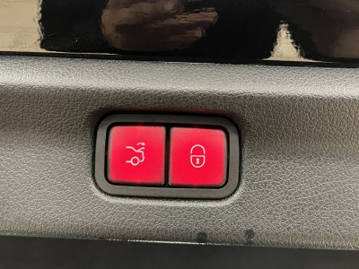 Mercedes-Benz EQE 300 Leder*Memory*R-Cam*ACC*Navi*LED*AHK*SHZ*