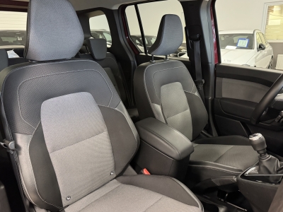 Renault Kangoo Techno*LED*Navi*AHK*R-Cam*Spurhalte*SHZ*