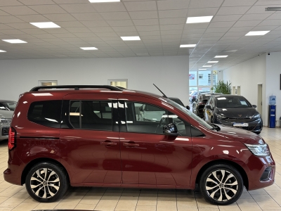 Renault Kangoo Techno*LED*Navi*AHK*R-Cam*Spurhalte*SHZ*