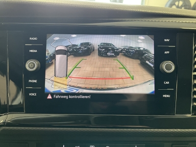 VW T6 Multivan FWD*Navi*LED*R-Cam*CarPlay*WinterP*