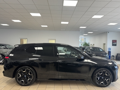 BMW iX M60*Bowers&Wilkins*Pano*Laser*Leder*Navi*HUD*