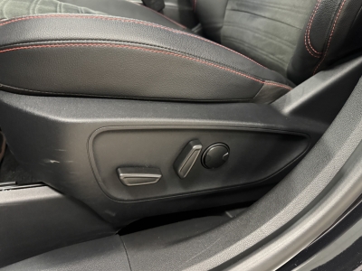 Ford Kuga ST-Line X*bi-LED*R-Cam*CarPlay*HUD*4xSHZ*