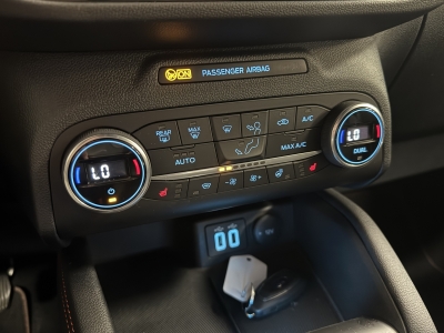 Ford Kuga ST-Line X*bi-LED*R-Cam*CarPlay*HUD*4xSHZ*