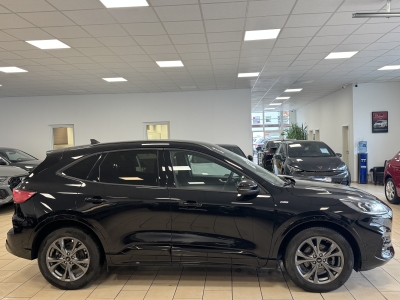 Ford Kuga ST-Line*HUD*R-Cam*Navi*bi-LED*CarPlay*SHZ*