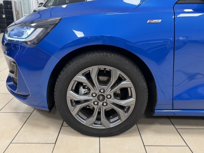 Ford Focus ST-Line*HUD*LED*Navi*CarPlay*WinterPacket*