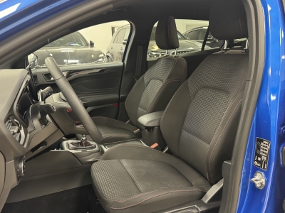 Ford Focus ST-Line*HUD*LED*Navi*CarPlay*WinterPacket*