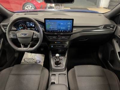 Ford Focus ST-Line*HUD*LED*Navi*CarPlay*WinterPacket*