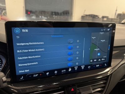 Ford Focus ST-Line*HUD*LED*Navi*CarPlay*WinterPacket*