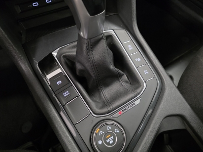 VW Tiguan Life 4Motion*AHK*Navi*LED*360°Cam*ACC*SHZ