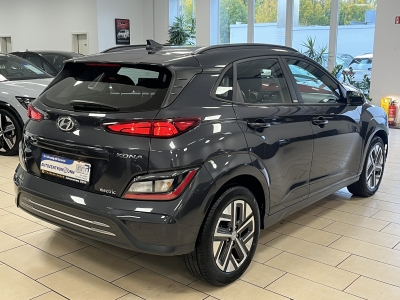 Hyundai KONA Select dig.Cockpit ACC R.Cam SHZ SOH:100%