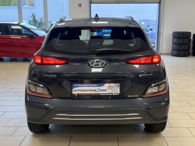 Hyundai KONA Select dig.Cockpit ACC R.Cam SHZ SOH:100%