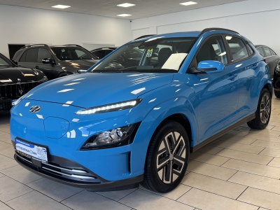 Hyundai KONA Select 2WD*ACC*CarPlay*SHZ*R-Cam*SOH100%*