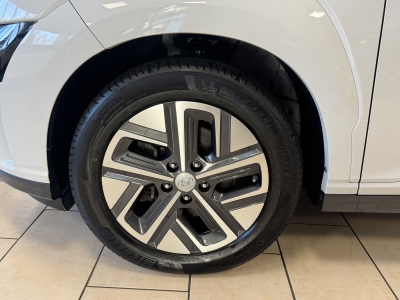 Hyundai KONA Edition 30+ 2WD*Navi*R-Cam*CarPlay*SOH100%*