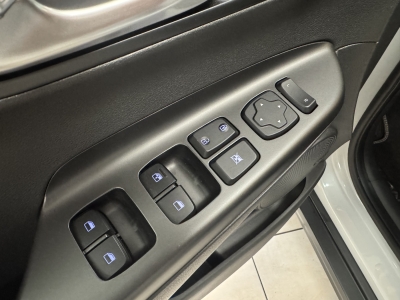 Hyundai KONA Edition 30+ 2WD*Navi*R-Cam*CarPlay*SOH100%*