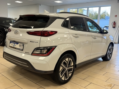 Hyundai KONA Edition 30+ 2WD*Navi*R-Cam*CarPlay*SOH100%*