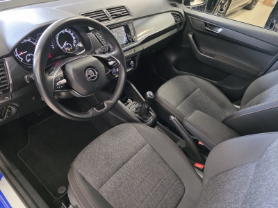 Skoda Fabia Best of*LED*CarPlay*Navi*ACC*PDC*SHZ*R-Cam